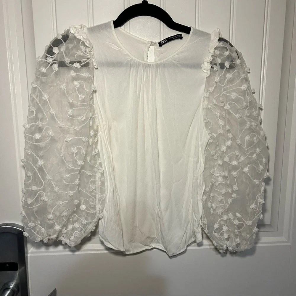 Zara White Mesh Puff Ball Balloon Sleeve Blouse Size XS